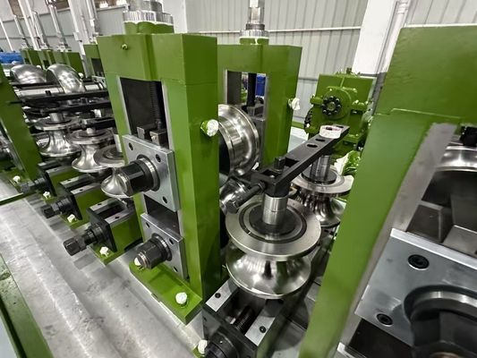 Buy Building Plank Automatic Roll Forming Machine 7.5kw Hydraulic Cutting System online manufacture